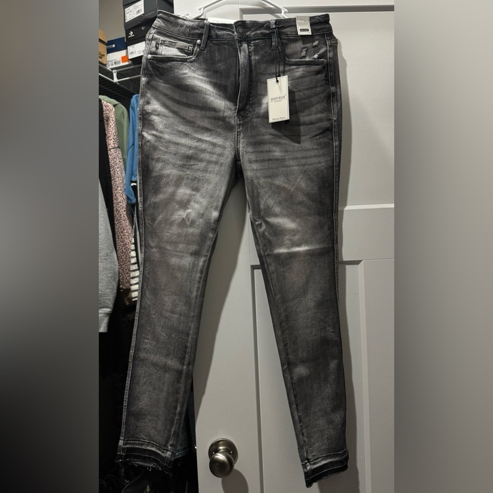NWT Judy Blue Charcoal Skinny Jeans